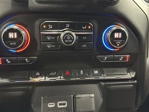 Used 2020 Chevrolet Silverado 1500 LT w/ All-Star Edition image 16