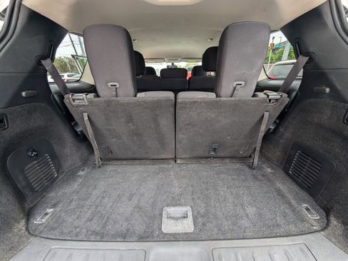 Used 2020 Nissan Pathfinder S FWD image 19