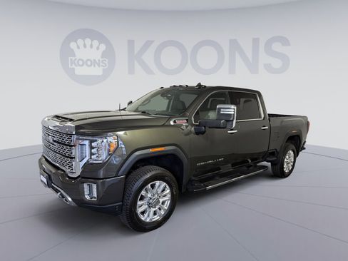 Used 2022 GMC Sierra 3500 Denali AWD/4WD image 1