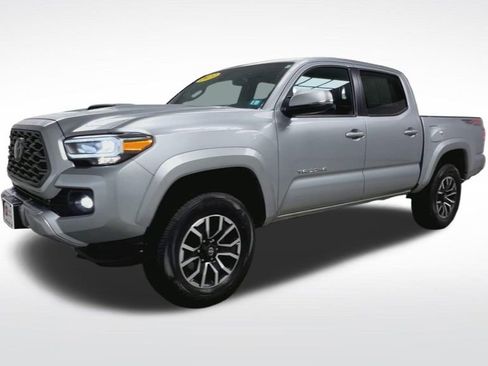 Certified 2023 Toyota Tacoma TRD Sport w/ Technology Package image 5