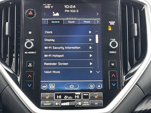 Used 2024 Subaru Ascent Premium w/ Convenience Package image 29