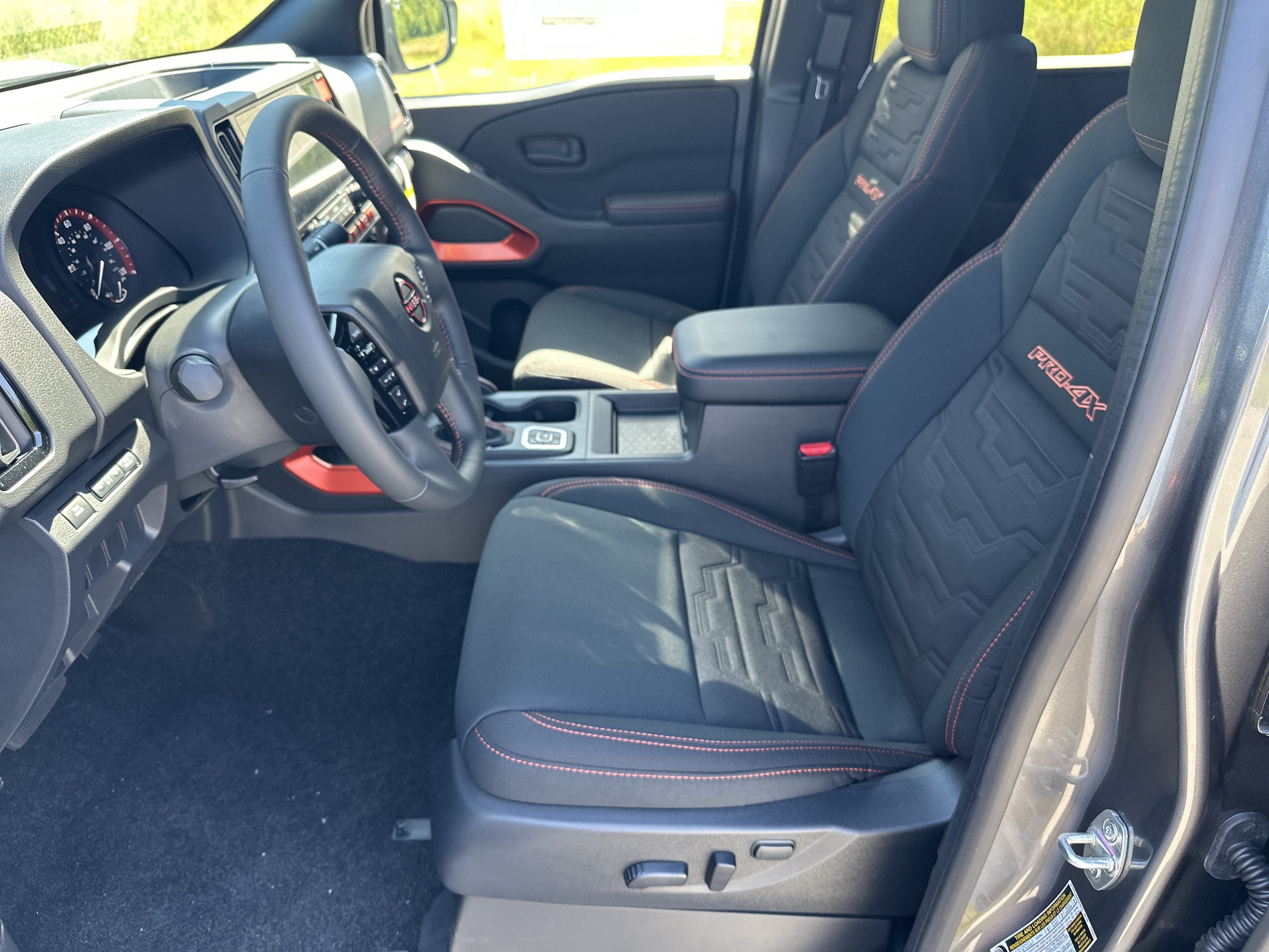 New 2026 Nissan Frontier PRO-4X w/ Tow Package AWD/4WD image 4