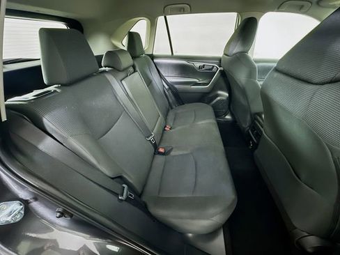 Used 2023 Toyota RAV4 LE image 8