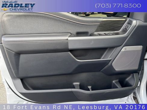 Used 2025 Ford F150 Lightning Lariat image 15