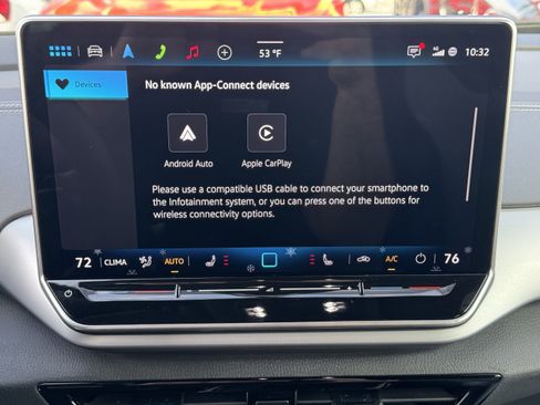 Certified 2025 Volkswagen ID.4 Pro image 44