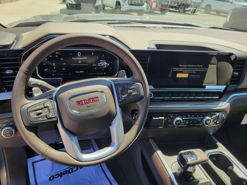 New 2026 GMC Sierra 1500 SLT w/ SLT Premium Package AWD/4WD image 10