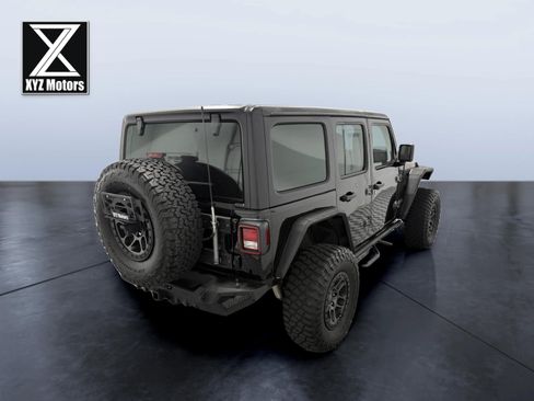 Used 2021 Jeep Wrangler Unlimited Rubicon w/ Xtreme Recon 35" Tire Package AWD/4WD image 6