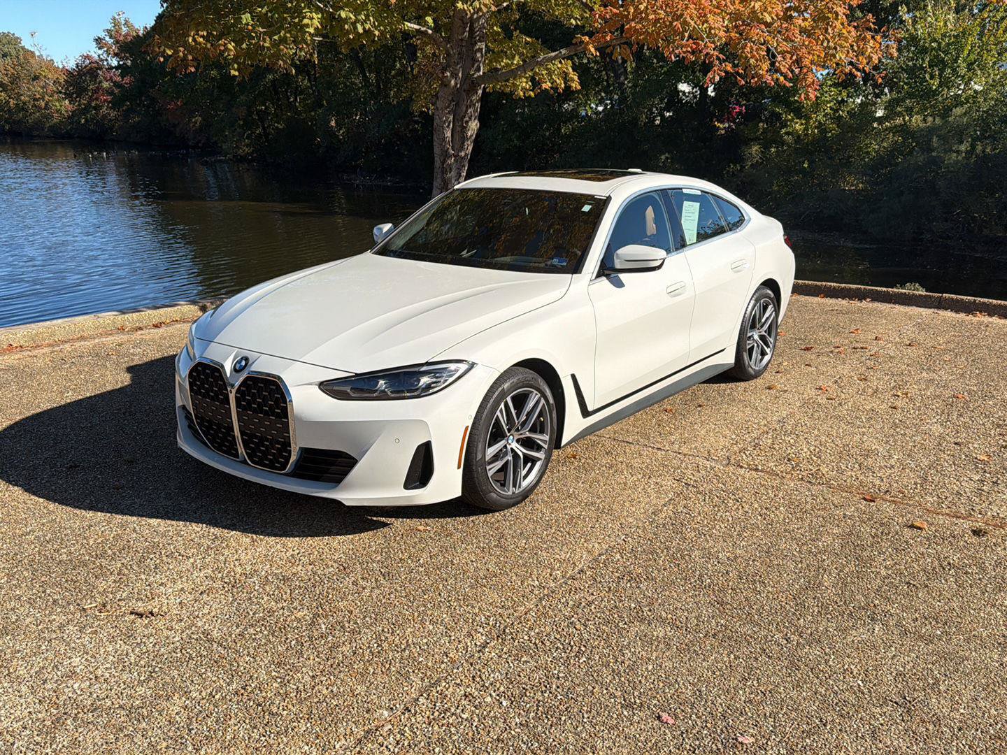 Used 2024 BMW 430i Gran Coupe xDrive w/ Premium Package AWD/4WD image 11