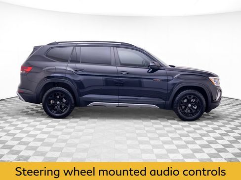Used 2024 Volkswagen Atlas Peak Edition SE AWD/4WD image 7