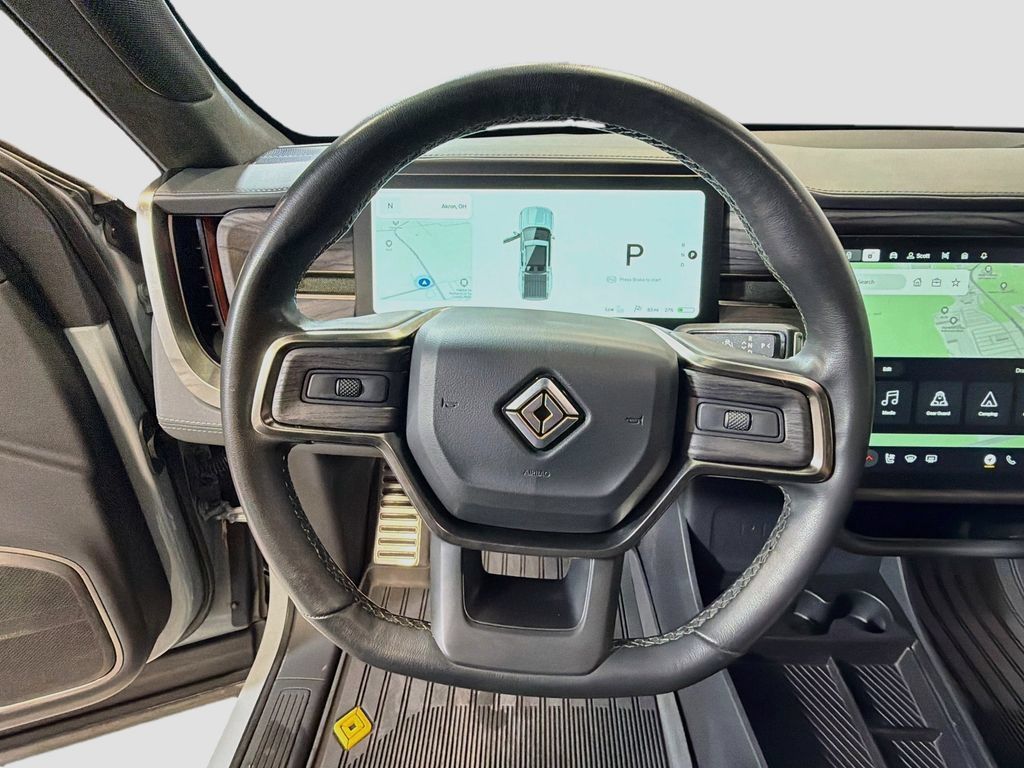 Used 2022 Rivian R1T Adventure AWD/4WD image 12