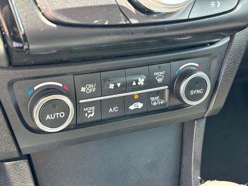 Used 2022 Acura ILX w/ Premium Package FWD image 19