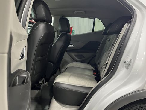 Certified 2016 Buick Encore FWD image 11