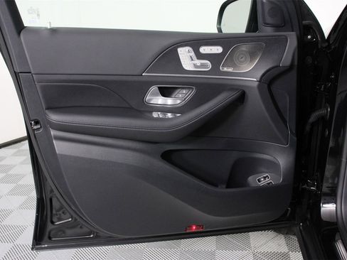 Used 2025 Mercedes-Benz GLE 450e 4MATIC image 20