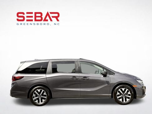 Used 2025 Honda Odyssey EX-L image 6