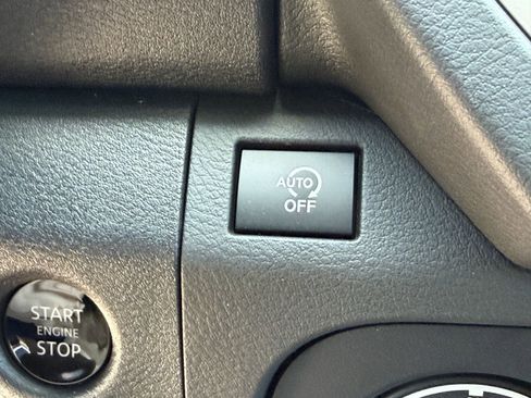 New 2026 Nissan Frontier SV w/ SV Convenience Package RWD image 10