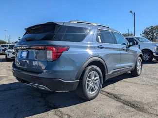 New 2026 Ford Explorer Active video 4