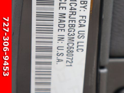 Used 2021 Jeep Grand Cherokee Limited RWD image 27