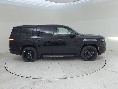 New 2025 Jeep Wagoneer Series II w/ Premium Group I image 17