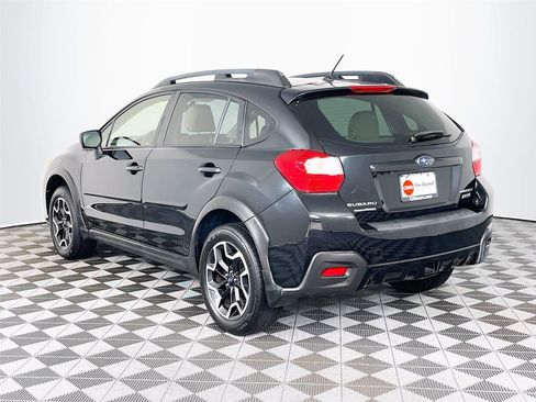 Used 2016 Subaru Crosstrek 2.0i Premium image 6