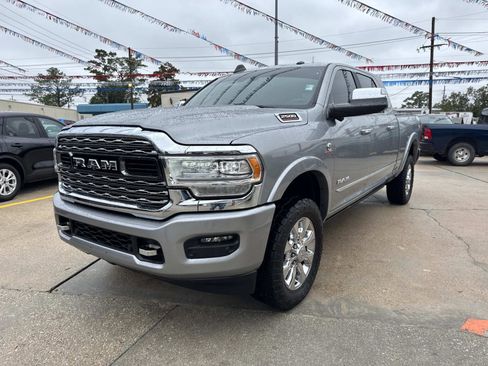 Used 2021 RAM 2500 Limited image 3