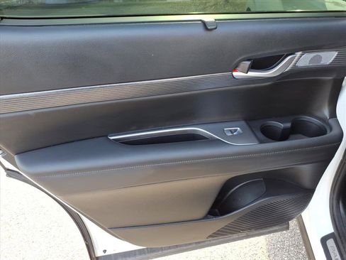 Used 2024 Hyundai Palisade Limited image 21