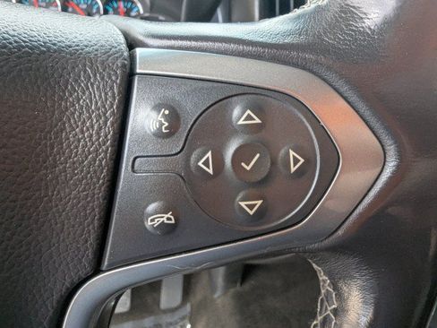 Used 2018 Chevrolet Silverado 1500 LT w/ All Star Edition AWD/4WD image 15