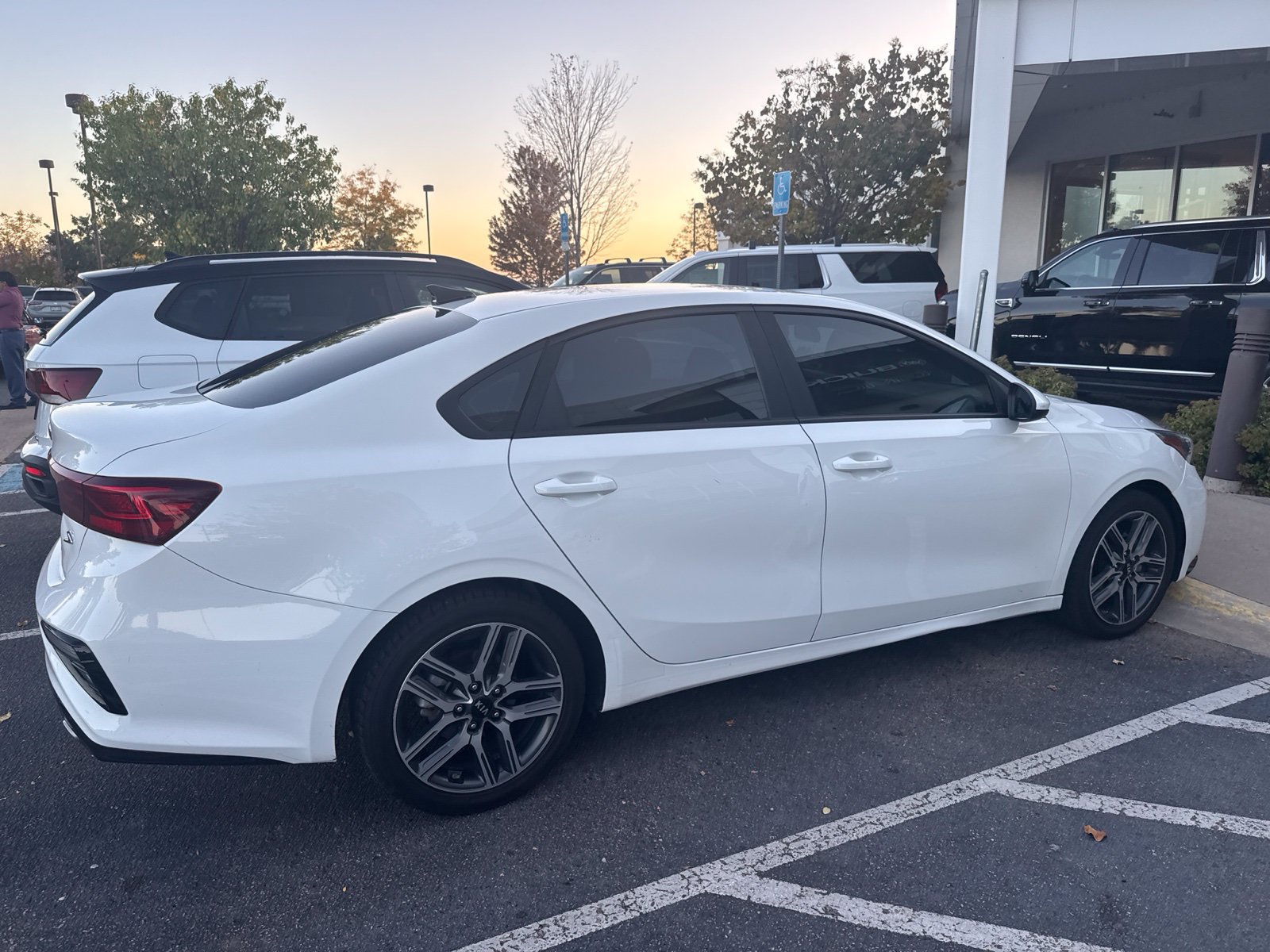 Used 2019 Kia Forte S FWD image 3