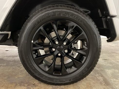 Used 2021 Jeep Wrangler Unlimited Sahara image 26