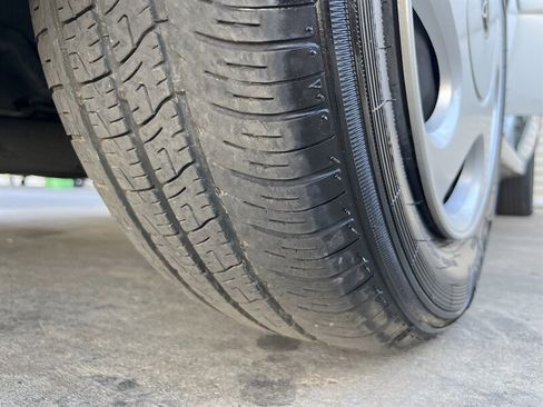 Used 2000 Toyota Camry LE image 19