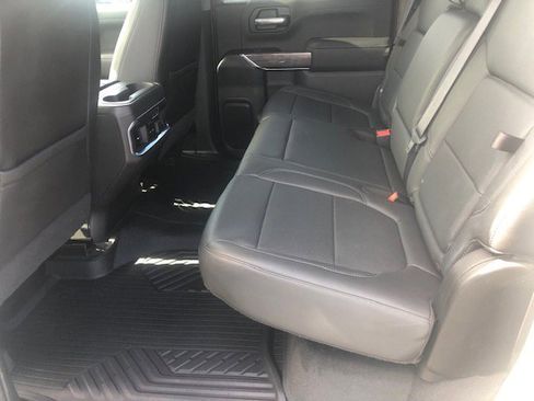 Used 2020 Chevrolet Silverado 1500 LTZ image 15