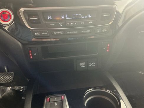 Certified 2020 Honda Passport Touring image 25