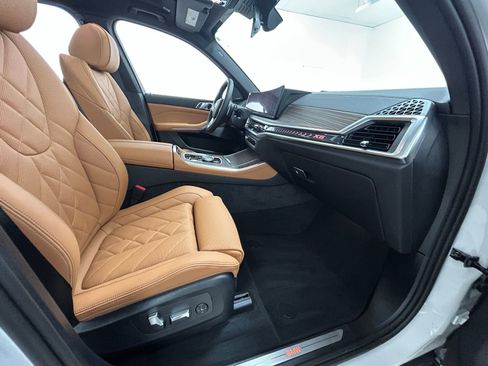 Used 2026 BMW X5 xDrive50e w/ Premium Package image 42