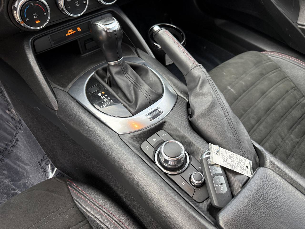 Used 2017 FIAT 124 Spider Abarth RWD image 16