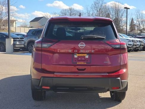 New 2026 Nissan Rogue SV w/ Cold Weather Package AWD/4WD image 19