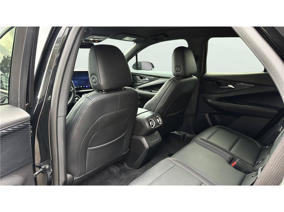 Used 2024 Chevrolet Blazer EV LT AWD/4WD image 13