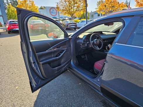 New 2025 MAZDA CX-30 AWD 2.5 S w/ Preferred Package image 20