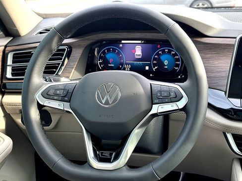 New 2026 Volkswagen Atlas SEL Premium R-Line AWD/4WD image 19