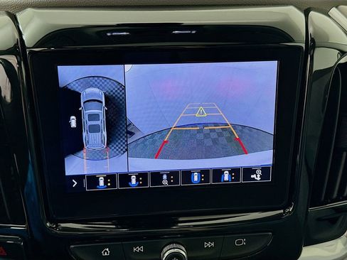 Used 2021 Chevrolet Traverse Premier w/ LPO, Cargo Package image 14