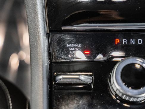 Certified 2023 Jeep Grand Cherokee Limited image 31