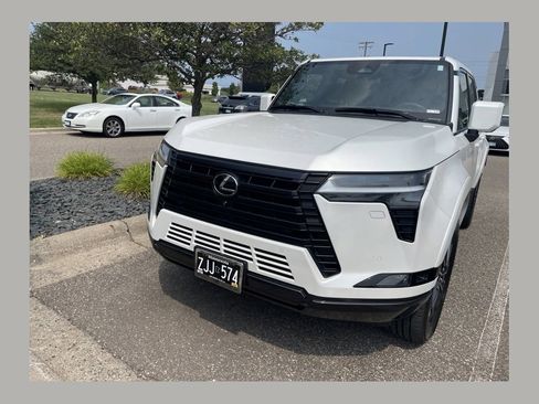 Used 2024 Lexus GX 550 w/ Accessory Package (Z1) AWD/4WD image 1