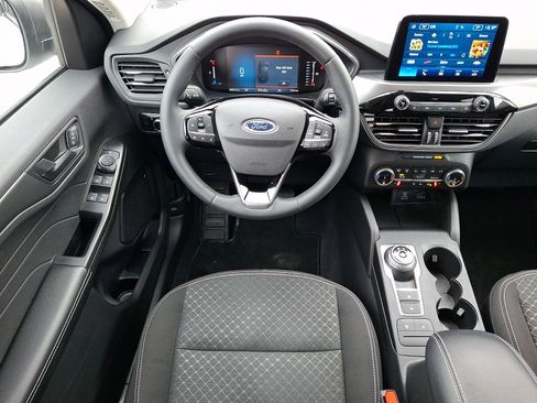 Certified 2023 Ford Escape Active AWD/4WD image 14