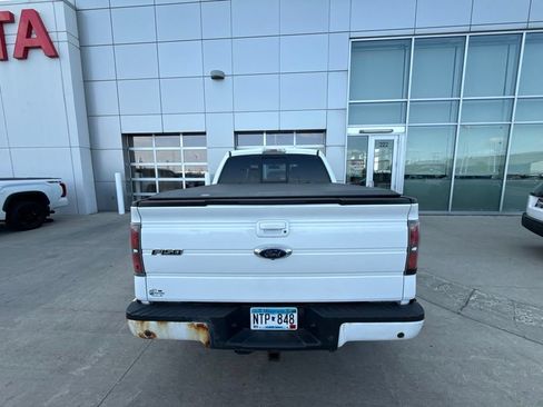 Used 2014 Ford F150 FX4 w/ Equipment Group 402A Luxury AWD/4WD image 9