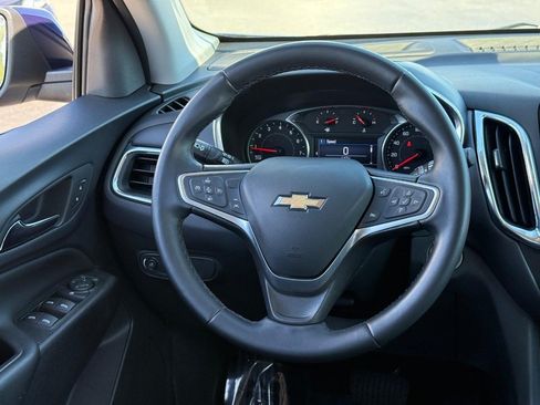 Used 2023 Chevrolet Equinox LT FWD image 15