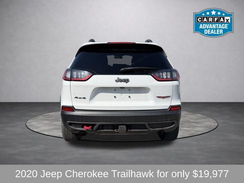 Used 2020 Jeep Cherokee Trailhawk w/ Cold Weather Group AWD/4WD image 4
