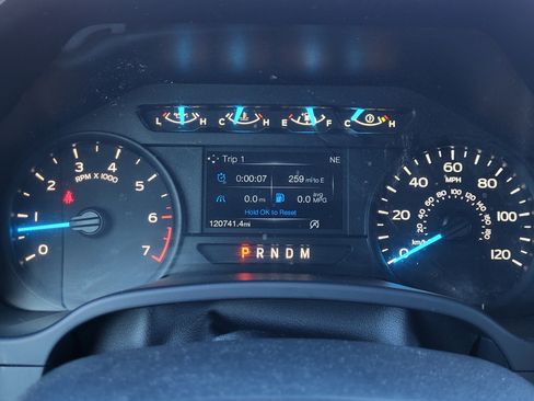 Used 2019 Ford F150 XL w/ Equipment Group 101A Mid image 22