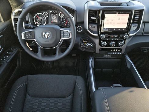 New 2026 RAM 1500 Big Horn AWD/4WD image 11