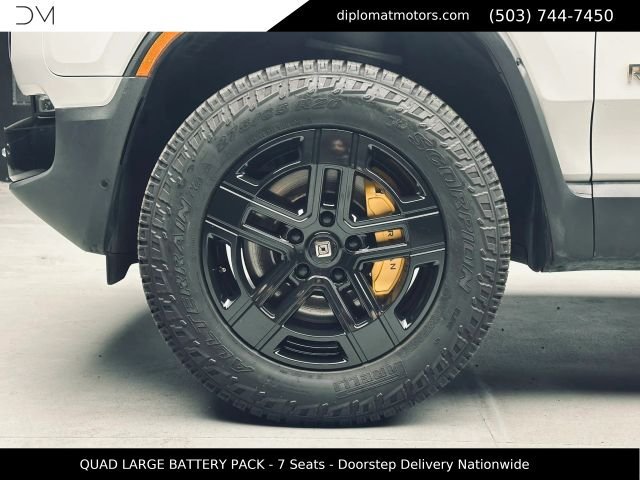 Used 2023 Rivian R1S Adventure Quad AWD/4WD image 38