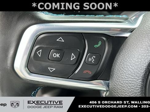 Used 2022 Jeep Wrangler Unlimited Rubicon 4xe AWD/4WD image 13