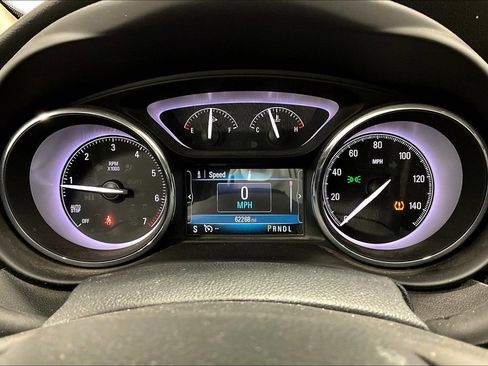 Used 2020 Buick Envision Essence image 25