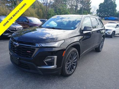 Used 2023 Chevrolet Traverse RS AWD/4WD image 1